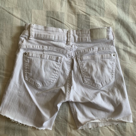 Breshka white shorts size 24 - Picture 4 of 4